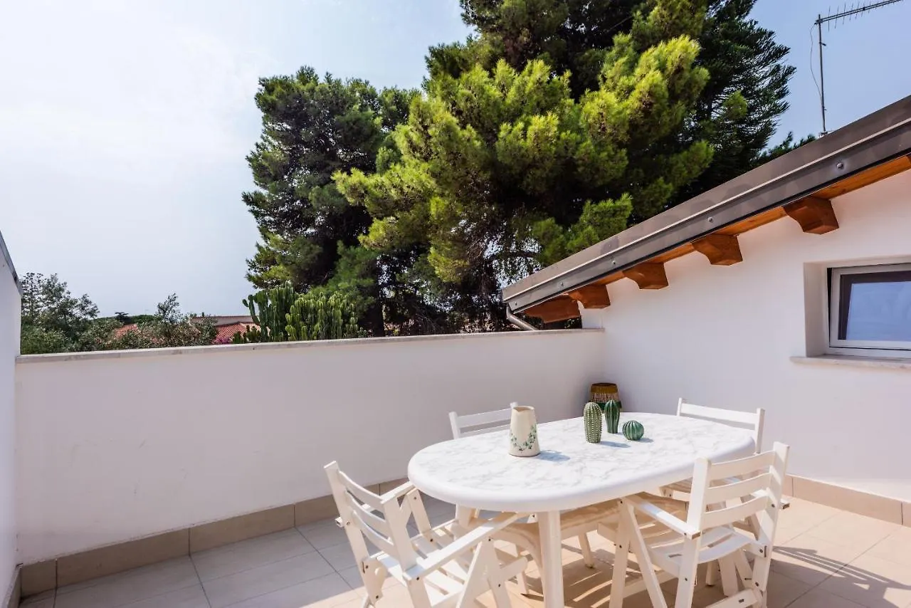 Apartament Casa Nel Verde A Fontane Bianche By Wonderful Italy Syrakuzy